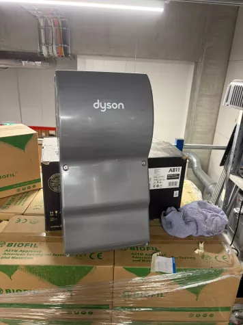 dyson-airblade-ab14-handryer-grey-db-069cd180e17ebe.jpeg