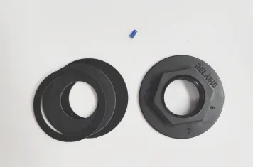 Delabie 745 FIX kiinnitysruuvi M 1/2 tuumaa
